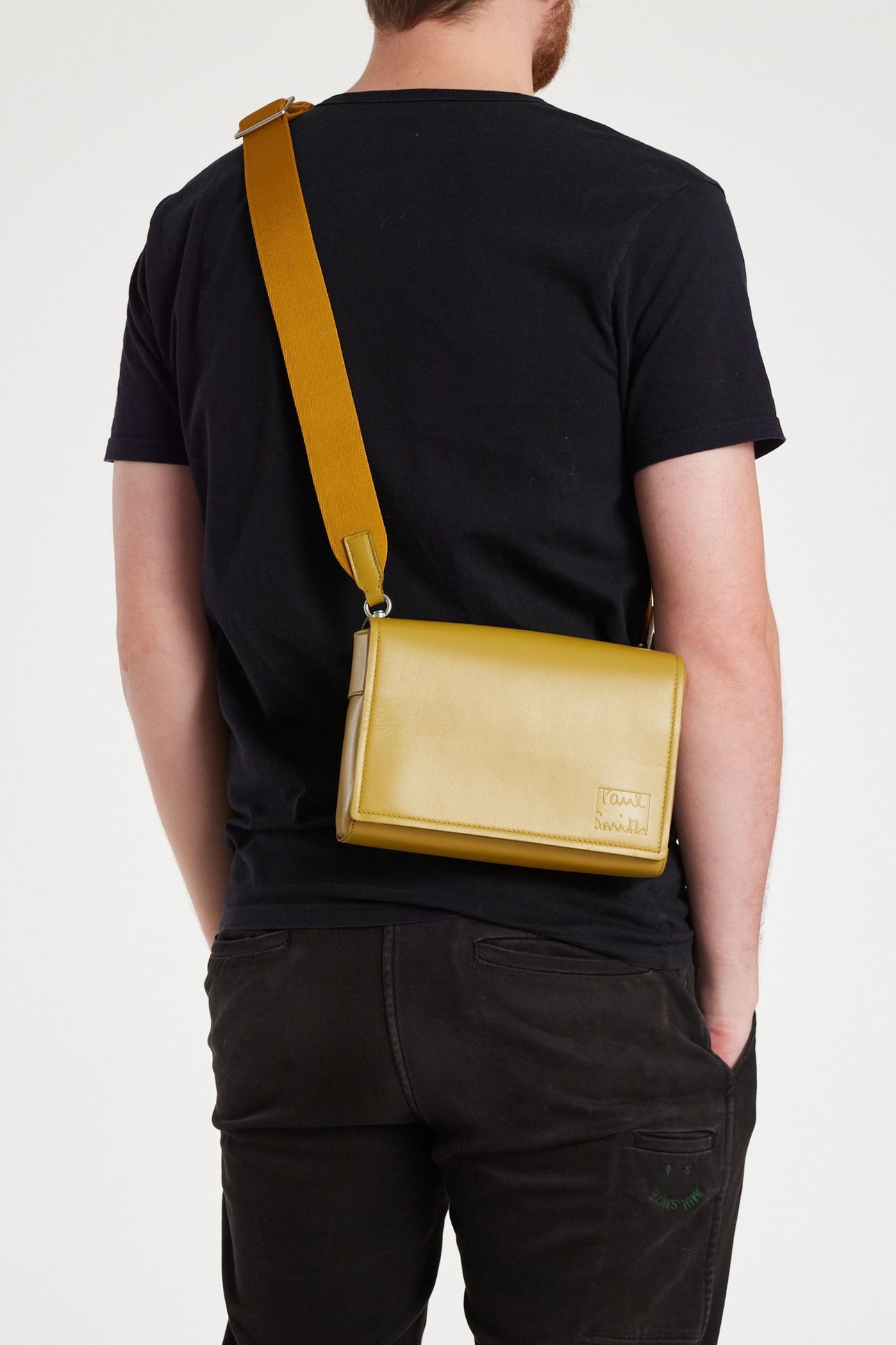 MEN BAG SHOW SML MESSNGR OCHRE YELLOW 2