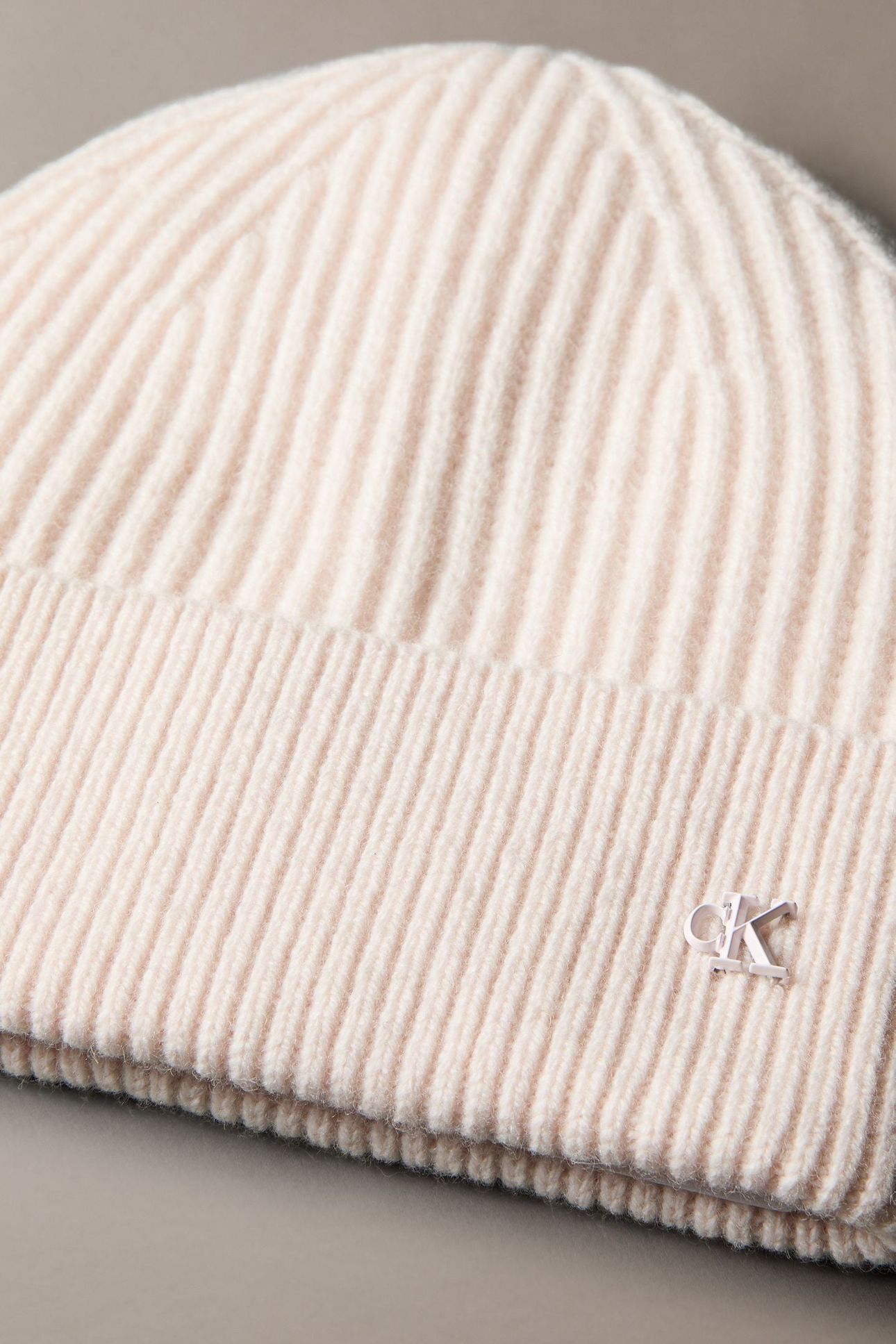 CK METAL WOOL BEANIE TENDER BLUSH 4