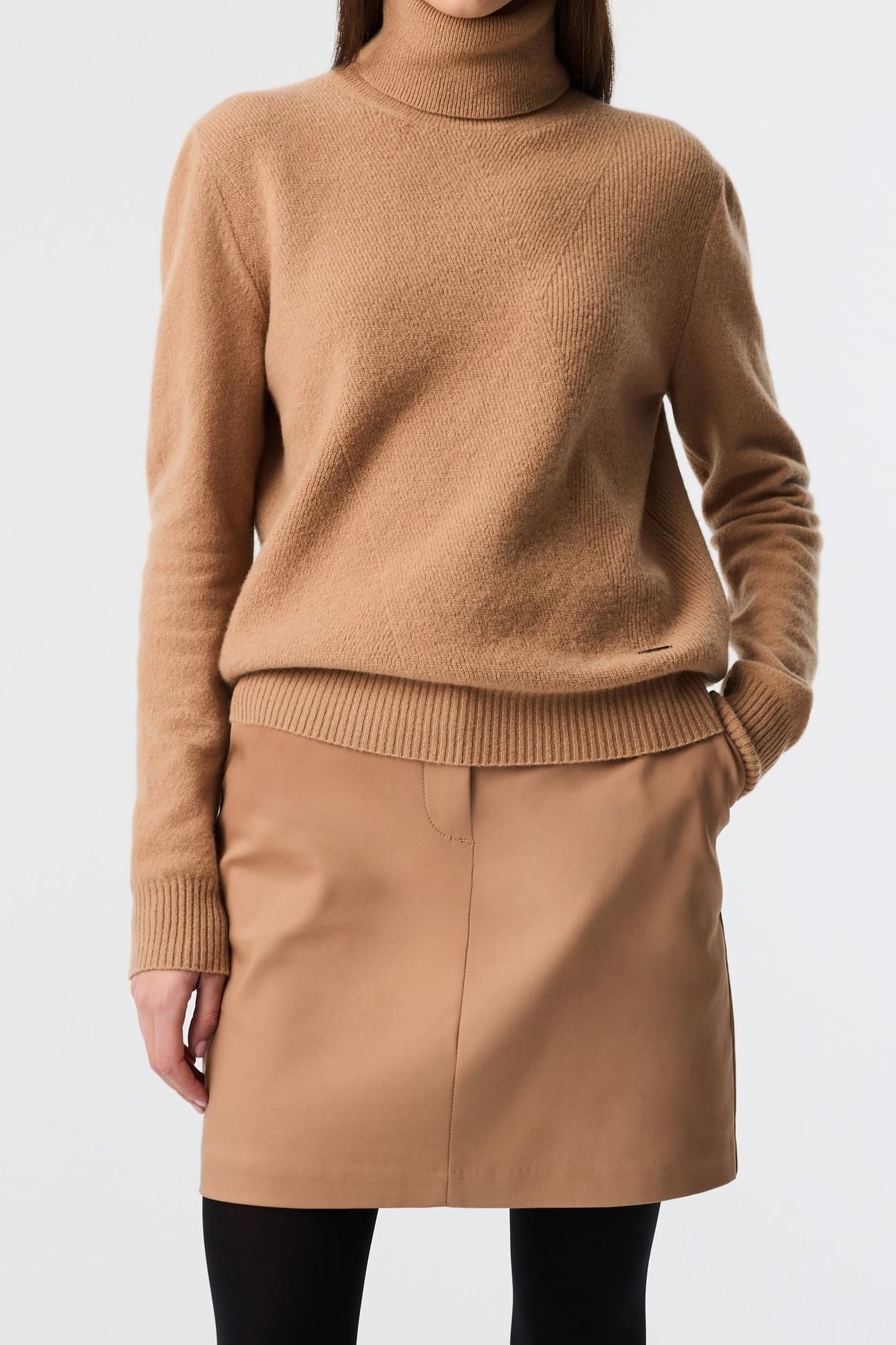 FAMMA V1.Y9.02 PULLOVER CAMEL 1
