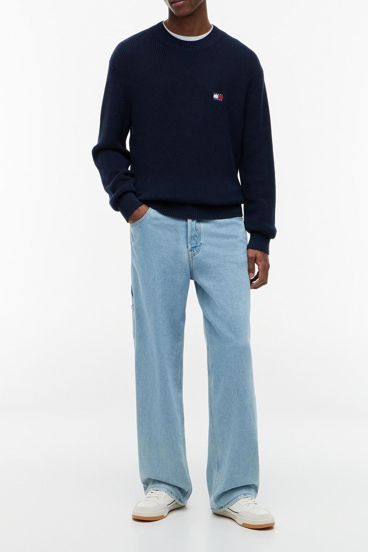 TJM REG BADGE SWEATER DARK NIGHT NAVY 4