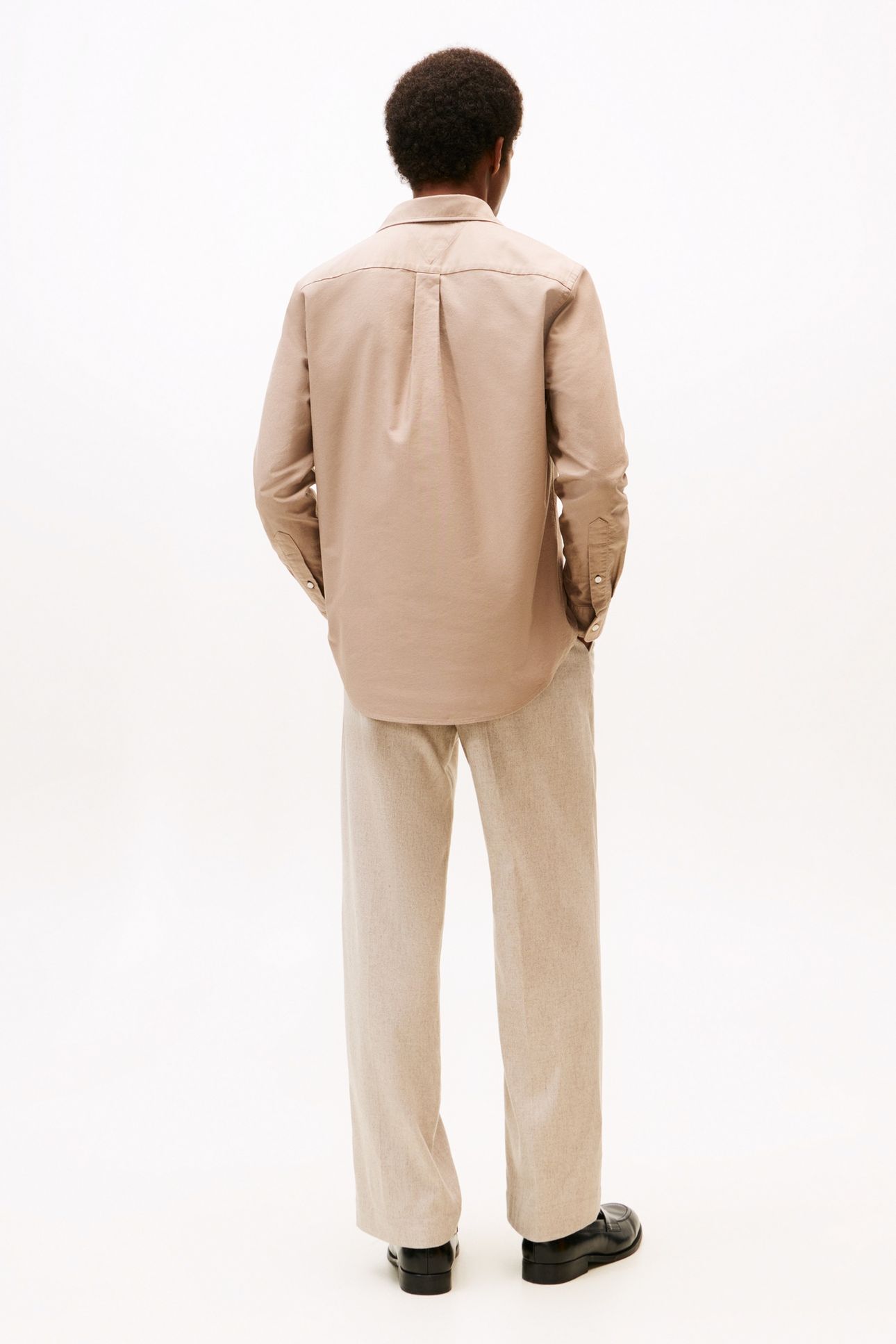 SOLID HERITAGE OXFORD COASTAL TAUPE/COASTAL TAUPE SOLID 6