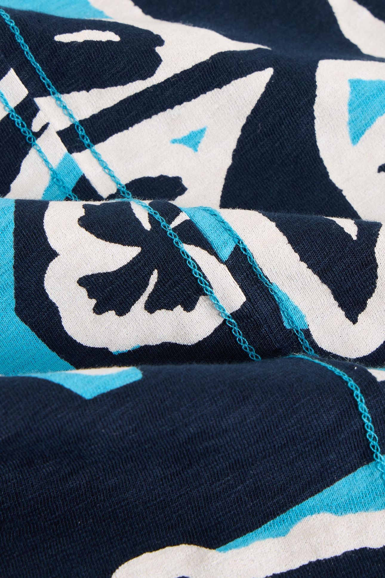NELLY HALF SLV TEE NAVY PRINT 6