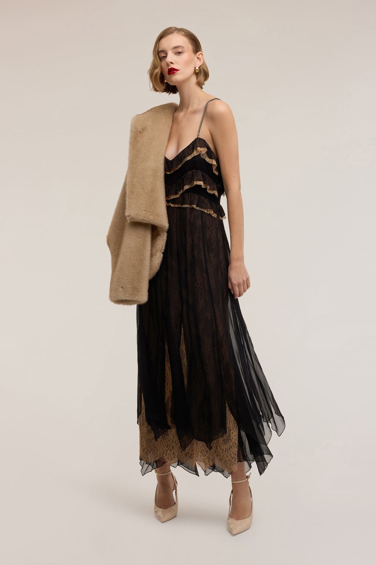 LONG DRESS IN GEORGETTE WITH SMART COUTURE LACE BLACK 1