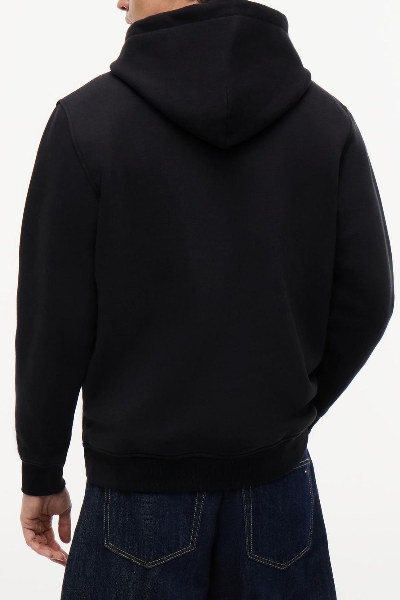 TJM REG LINEAR LOGO BLACK 2