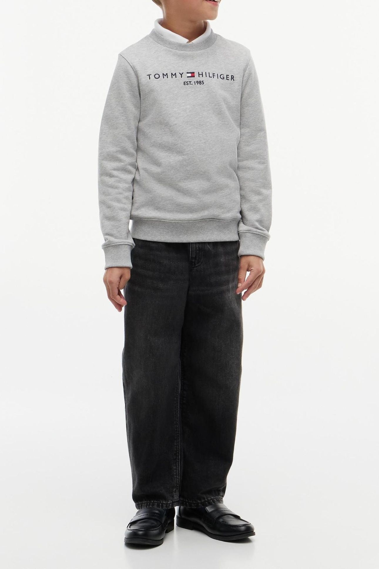 UNISEX ESSENTIAL SWEATSHIRT LIGHT GREY HEATHER 5
