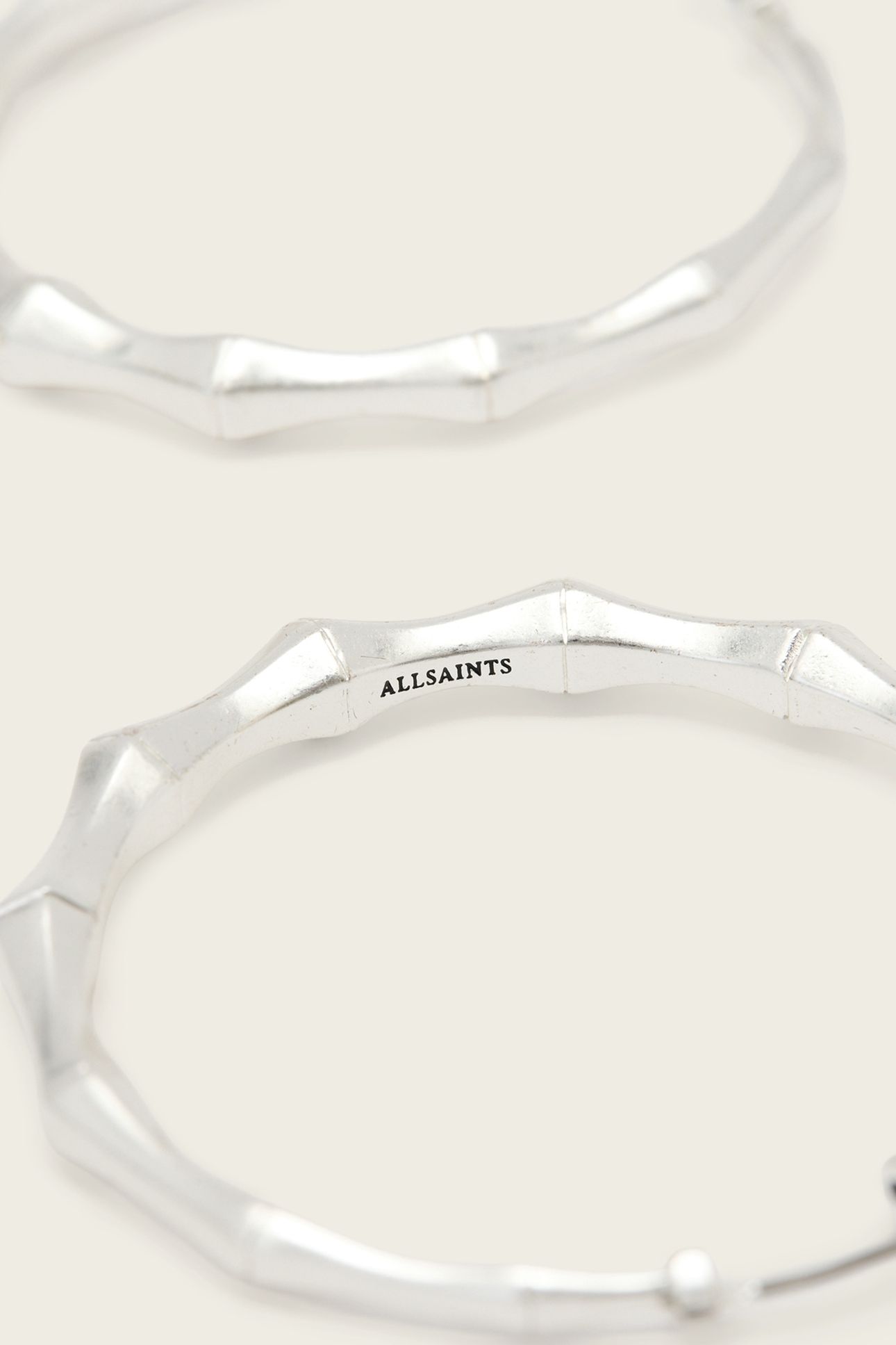 CLARA MED HOOP WARM SILVER 4