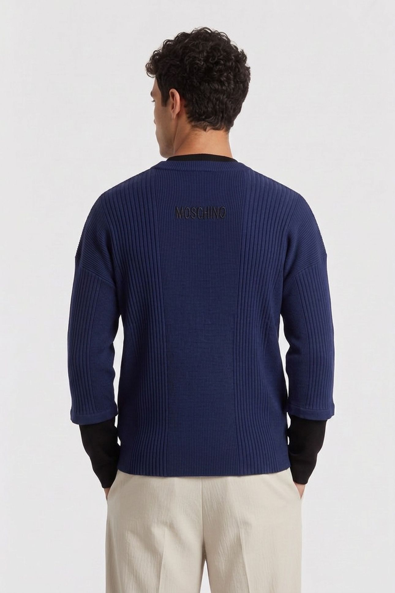 KNITWEAR BLUE 2