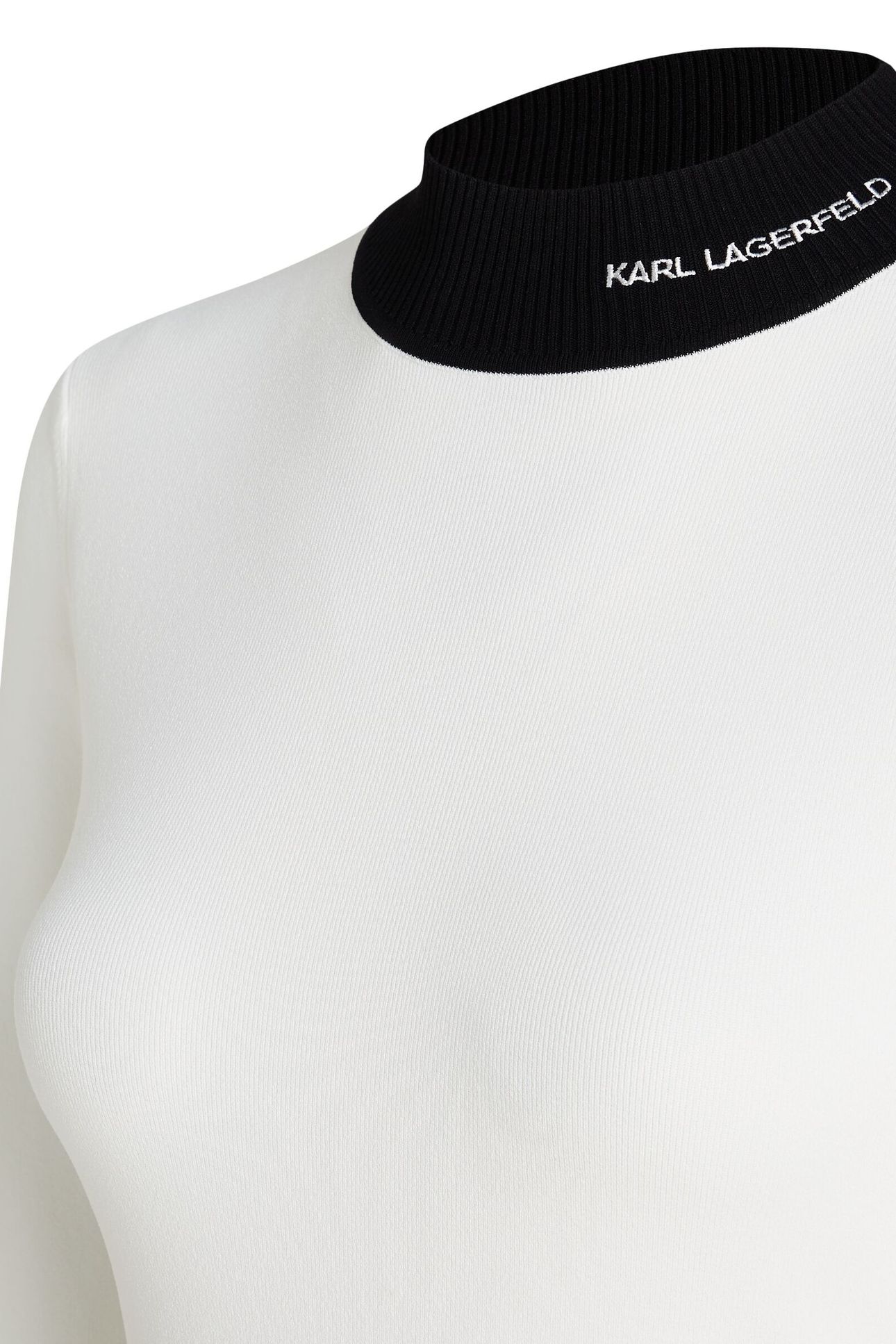 LOGO TURTLE NECK WHITE/BLACK 5