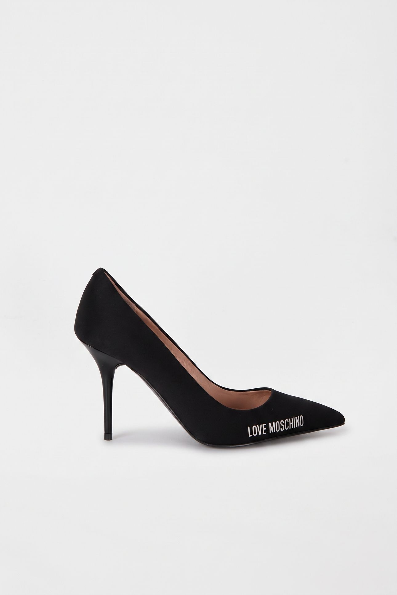 PUMP BLACK 1