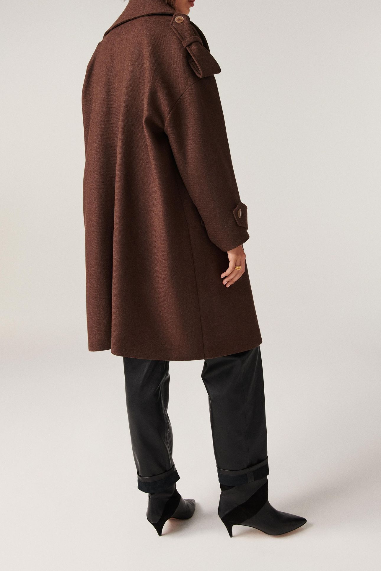 MID-LENGTH COAT MARRON 2