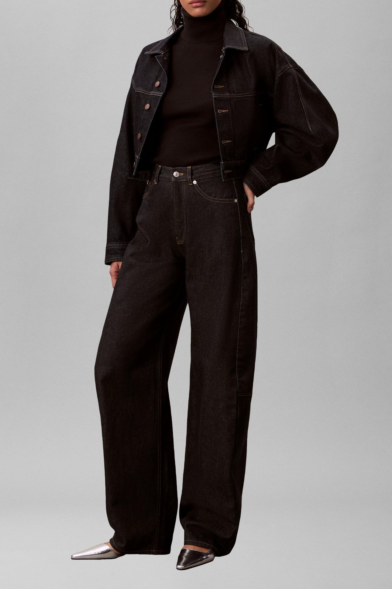 HERITAGE LABEL ROLL BLACK 3