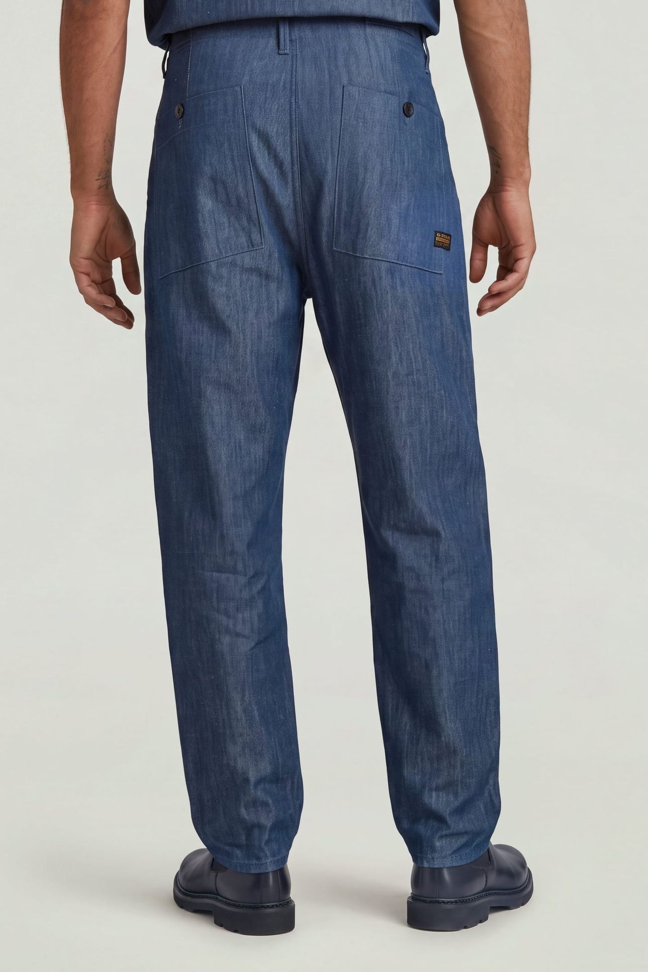 PLEATED CHINO RELAXED TAPERED BLUE 2