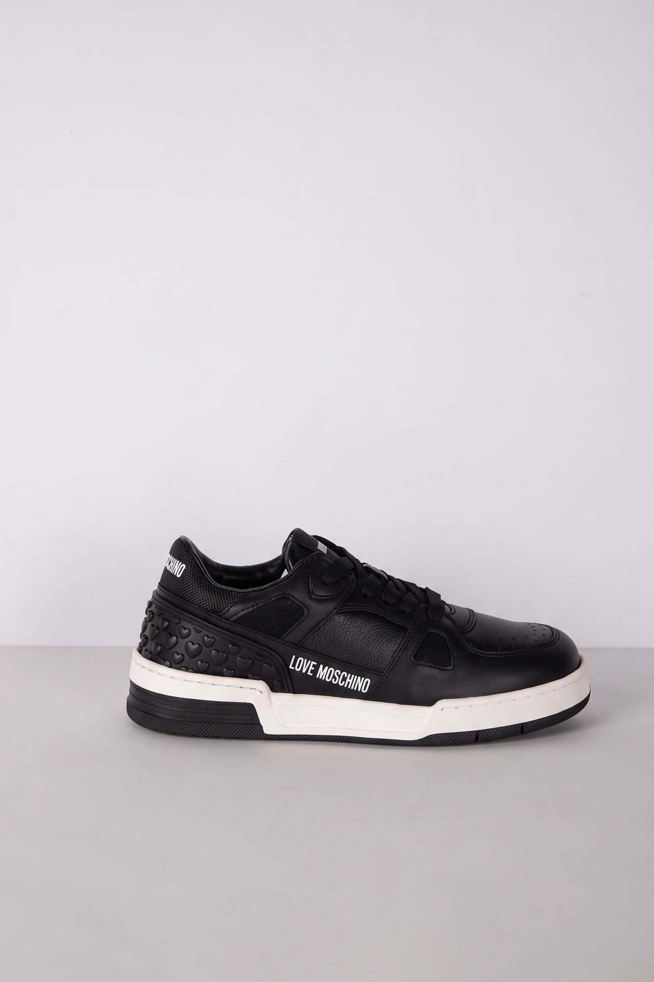 SNEAKERS BLACK 1