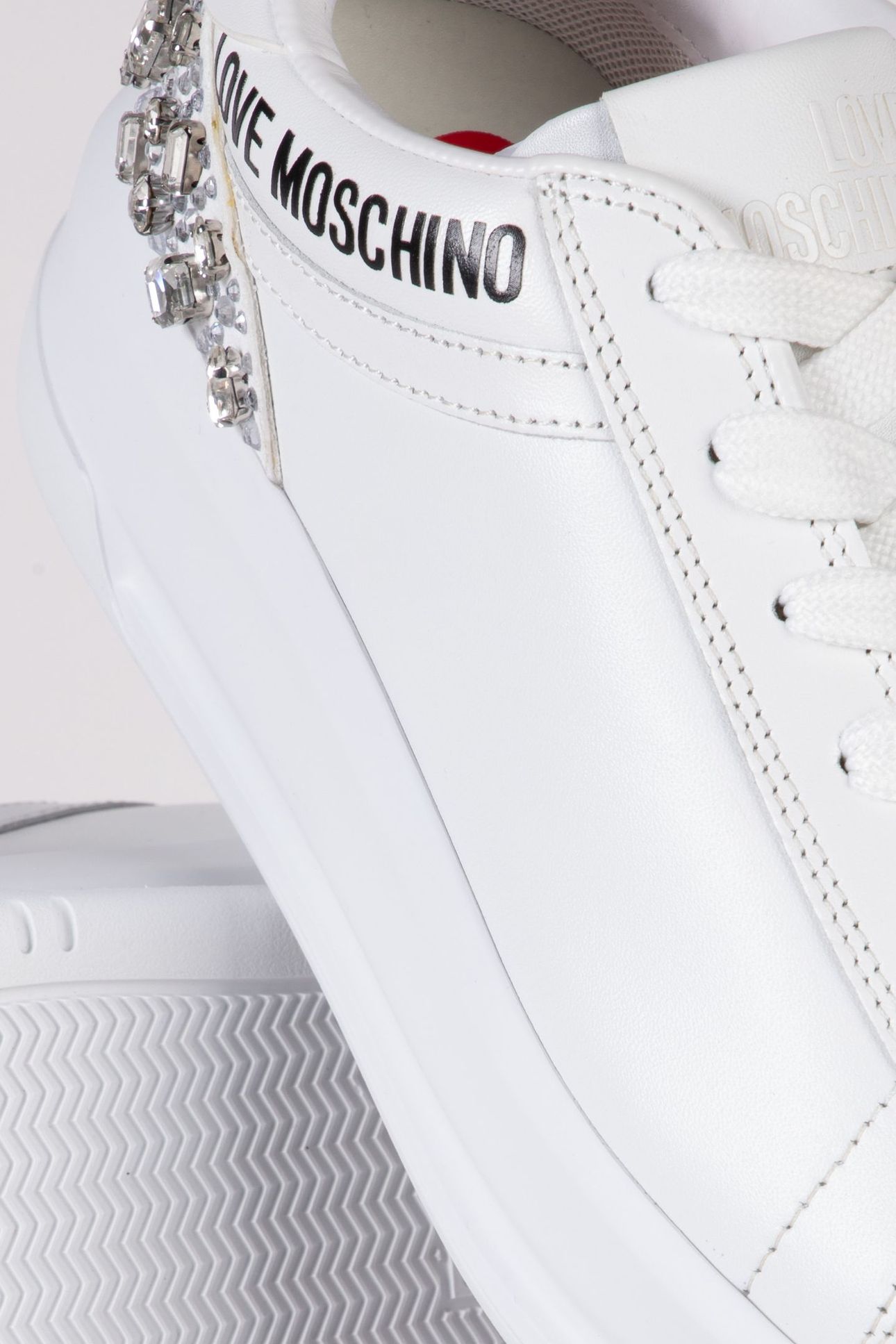 SNEAKERS WHITE 2