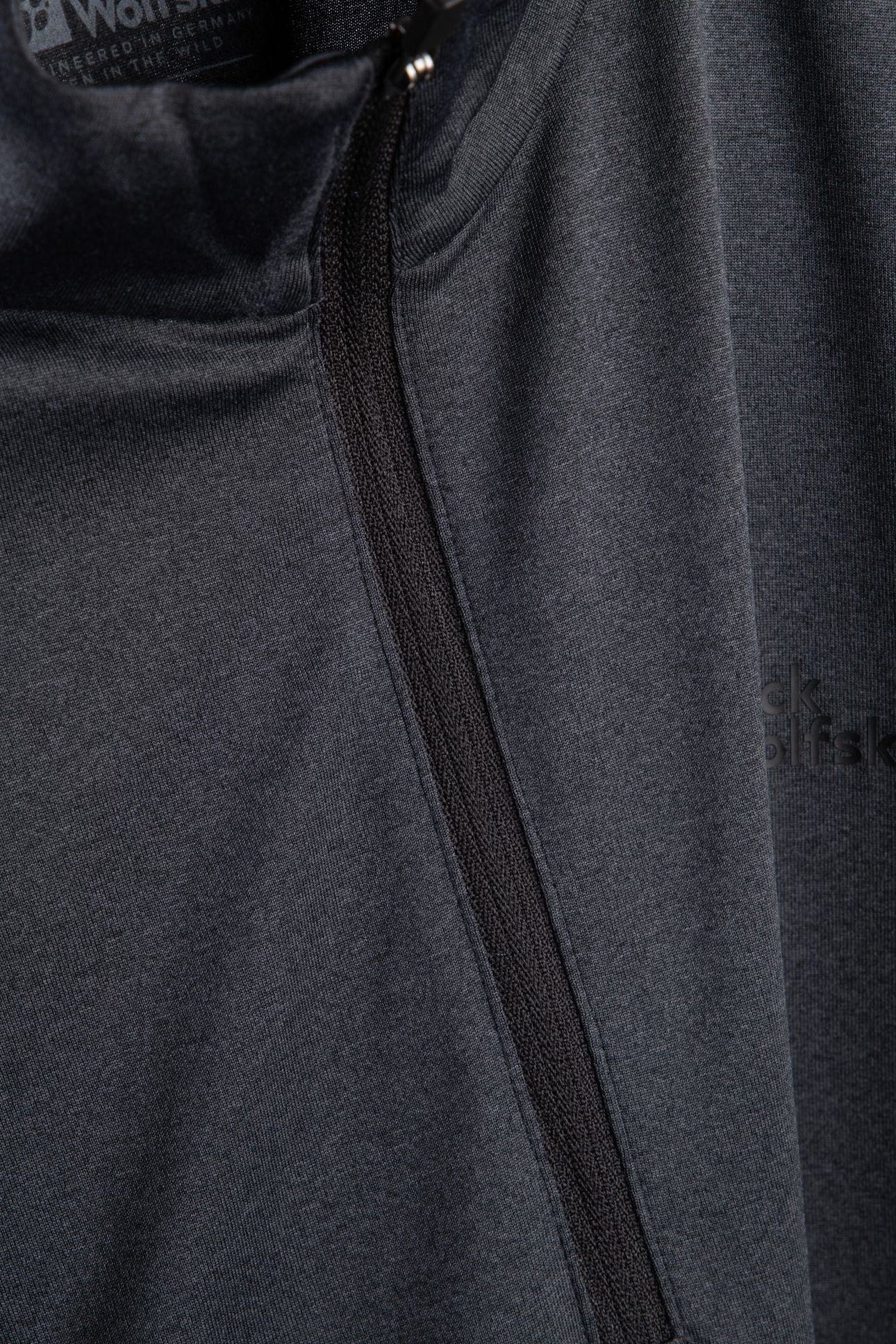 SKY THERMAL LONG SLEEVE BLACK 4