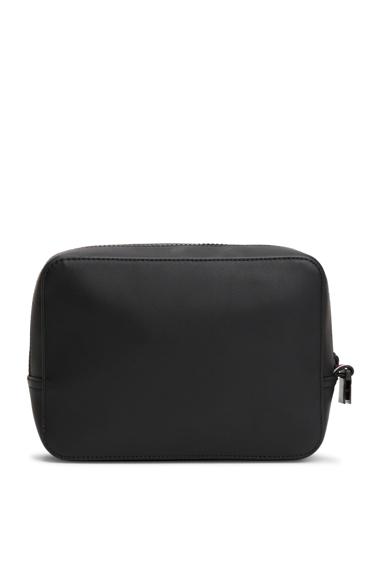 TH FOUNDATION WASHBAG BLACK 2