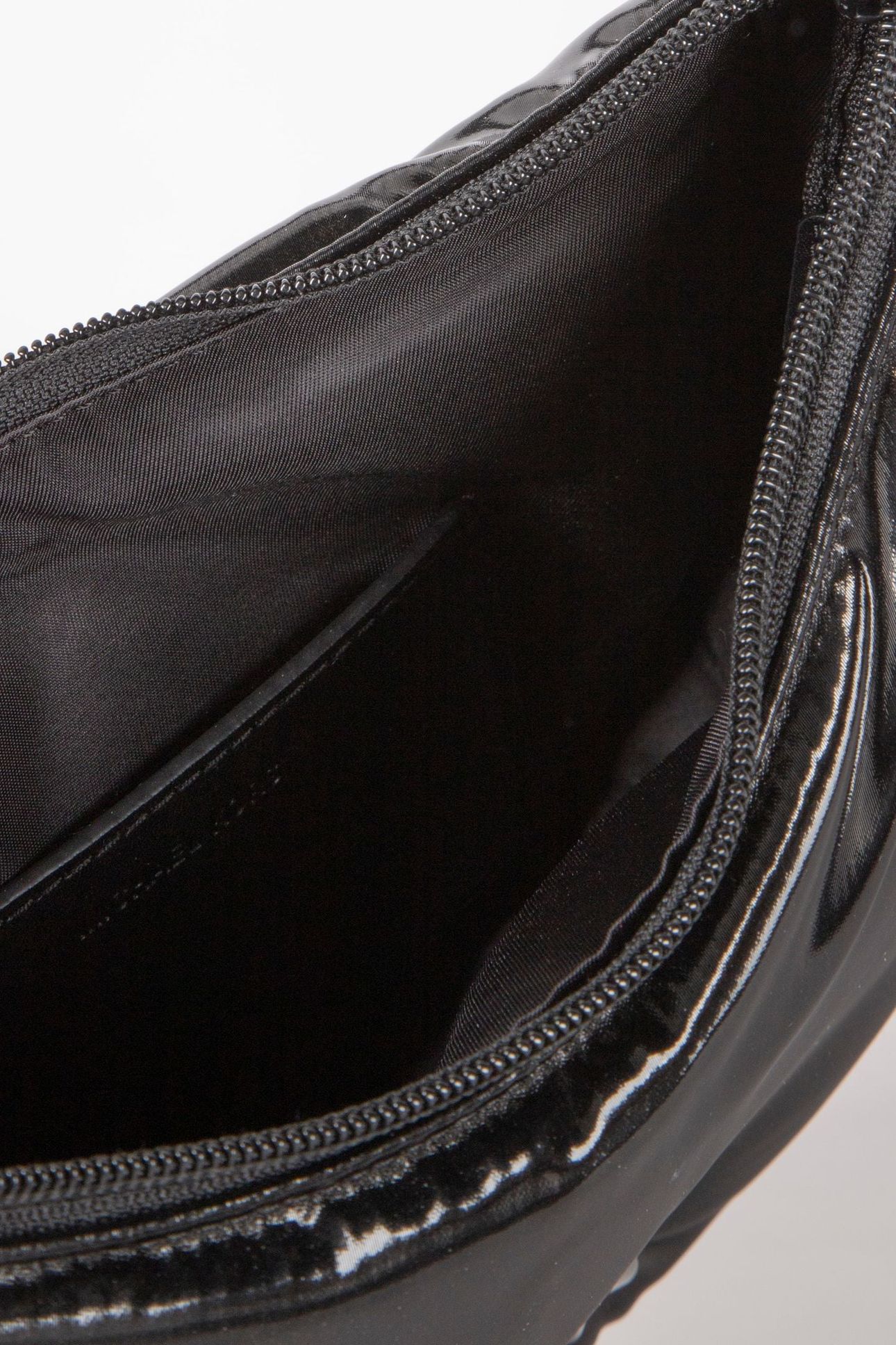 SMALL CONVERTIBLE POUCHETTE BLACK 5