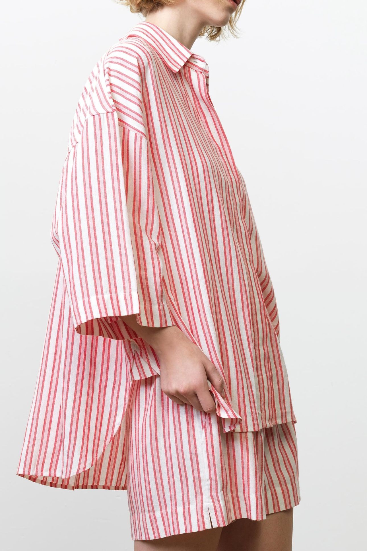 CHERYL LINEN BLEND POPOVER WATERMELON RED 2