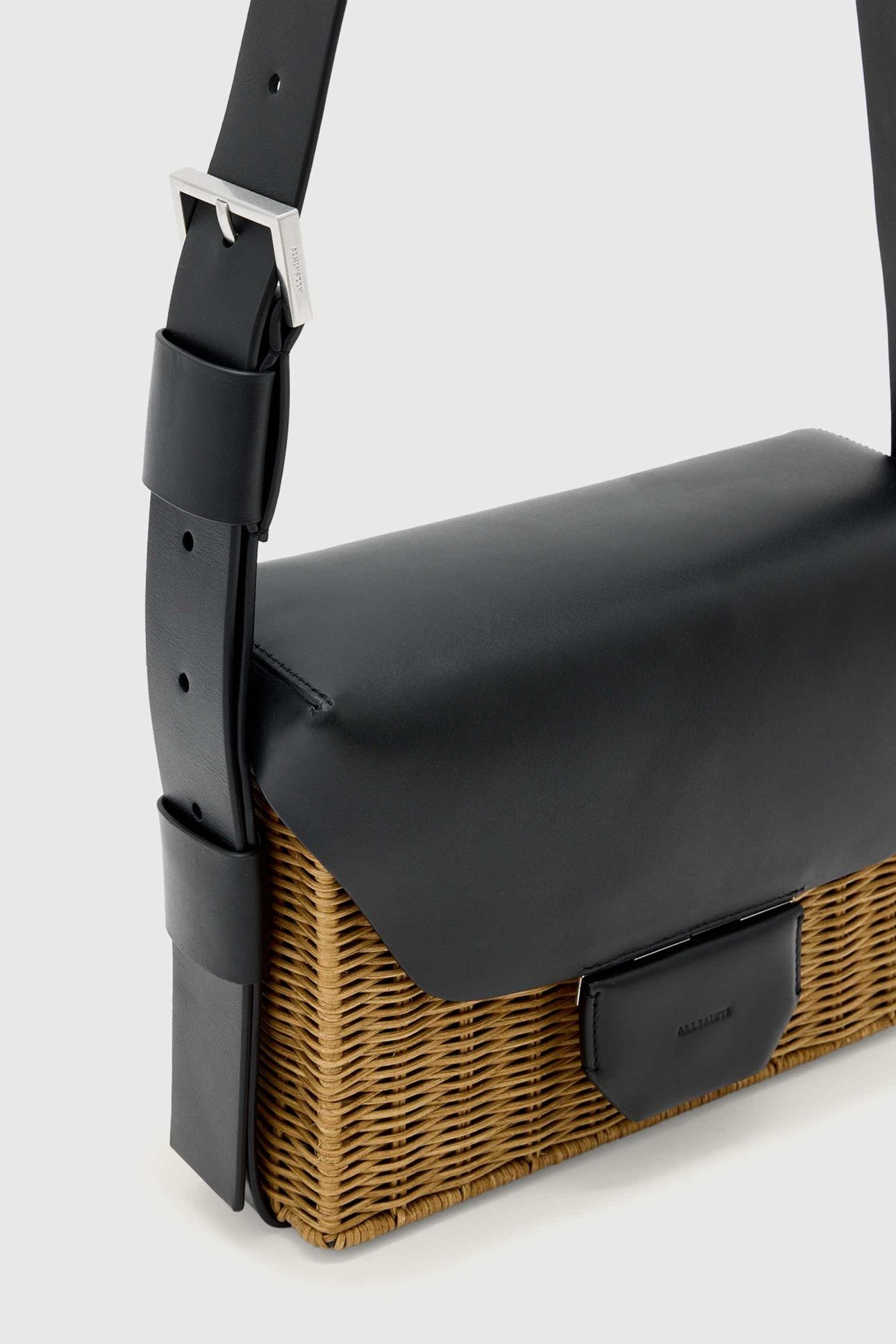 MONIQUE WICKER SHLDR BISCUIT/BLACK 7