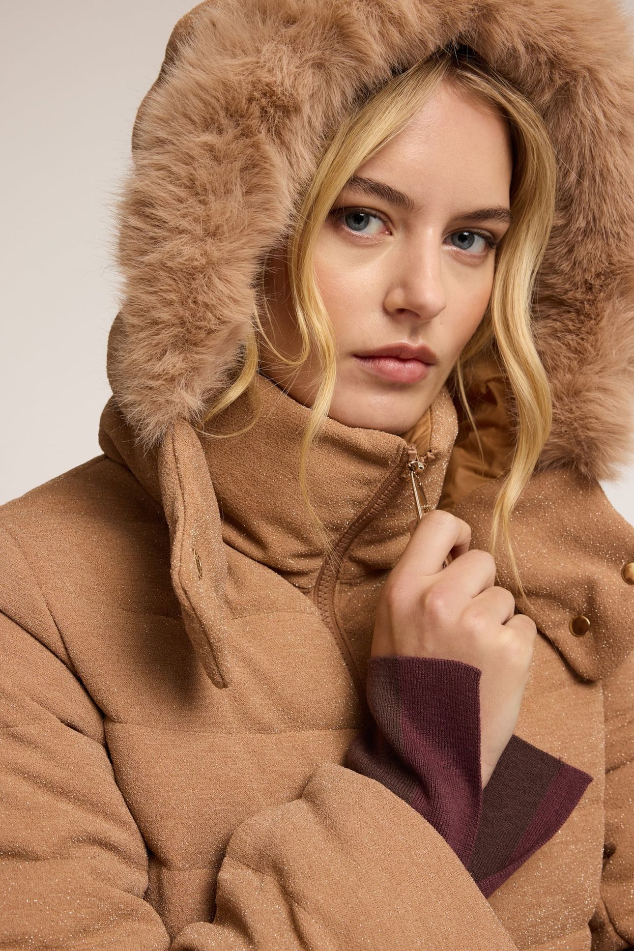 HEAVY GLITTERY DOWN JACKET WITH HOOD BEIGE 5