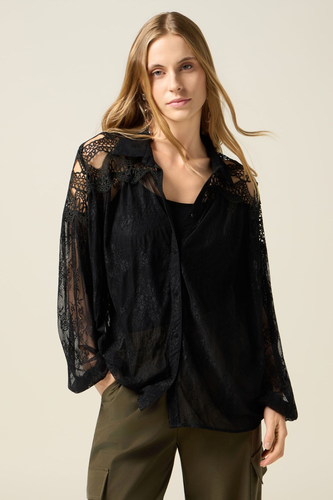 LACE SHIRT BLACK 1
