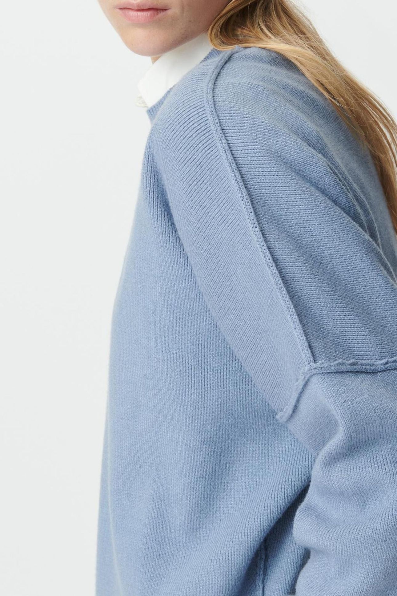 BLUE KNIT CROPPED OVERSIZED SWEATER 5