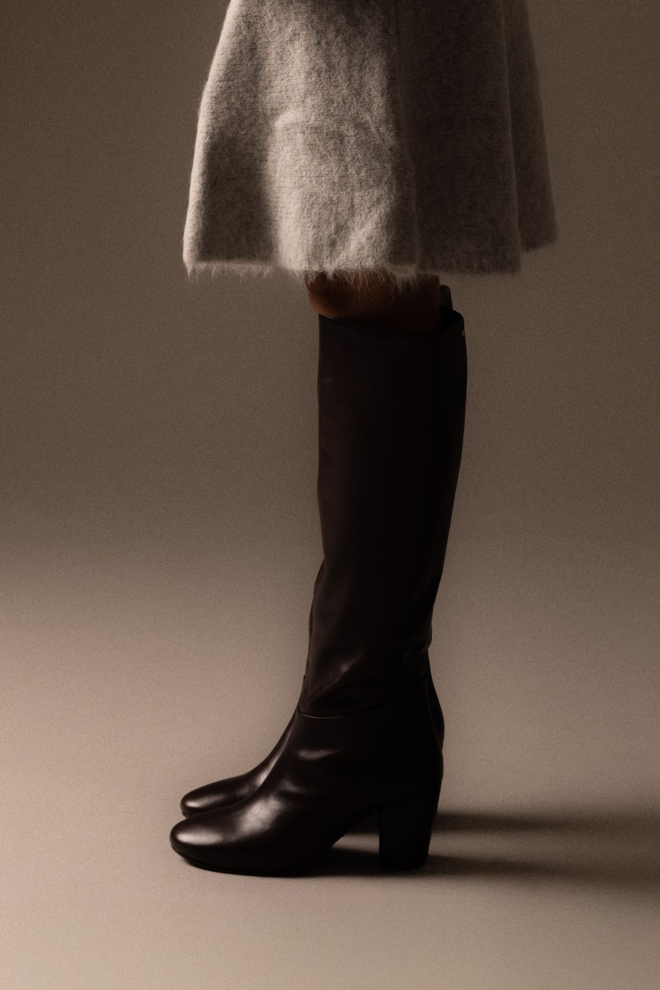 MAC-EY HIGH BOOT BLACK 9