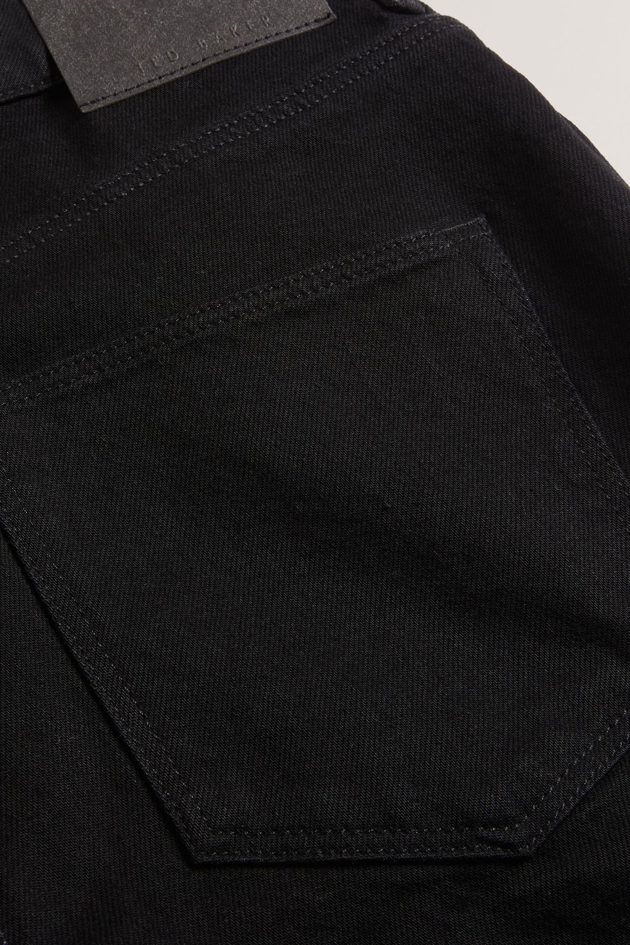 SANZAN MID RISE SLIM JEANS BLACK 3
