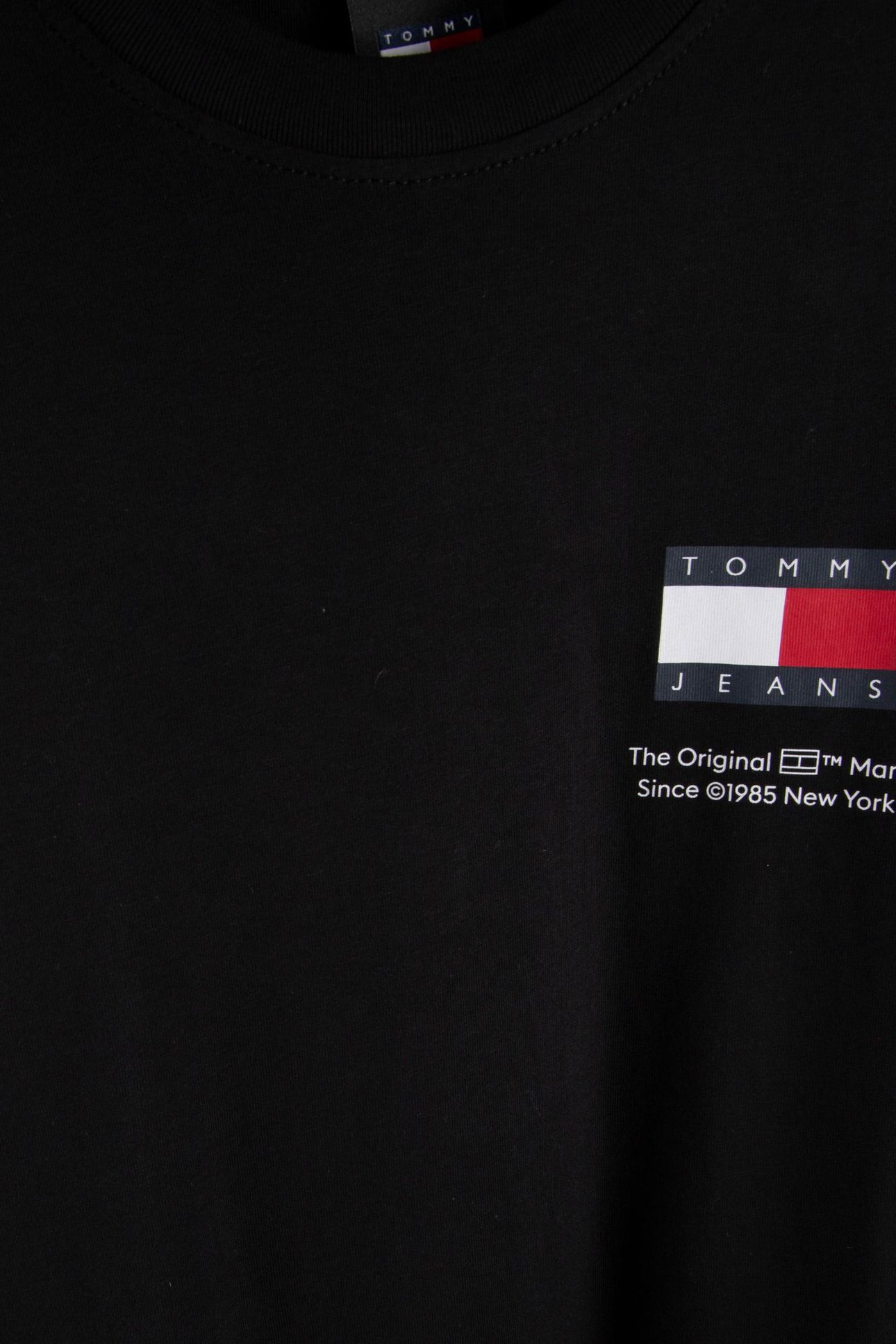 TJM SLIM ESSENTIAL TEE BLACK 4