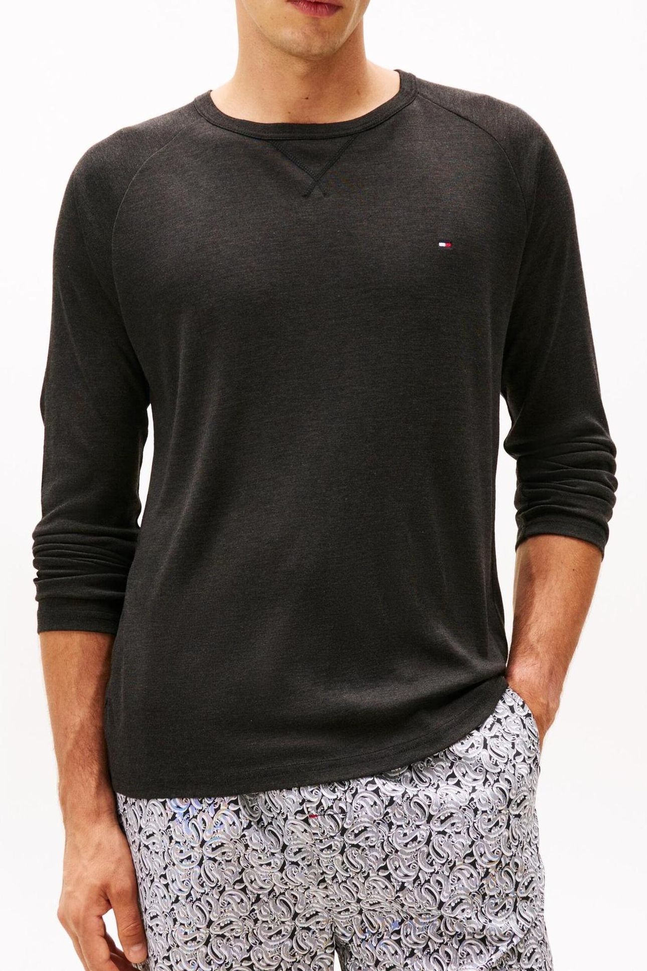 THERMAL HENLEY LS BLACK 1