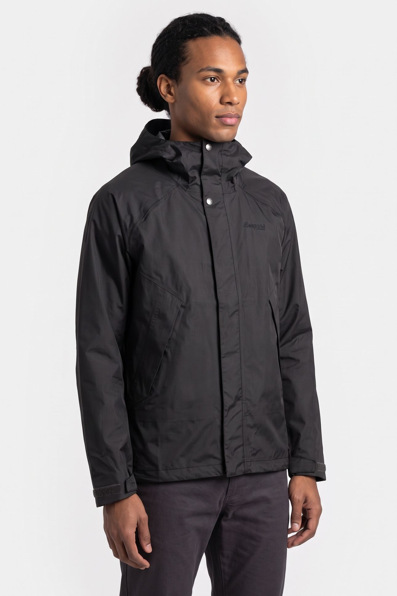 VATNE 3L JACKET BLACK 1