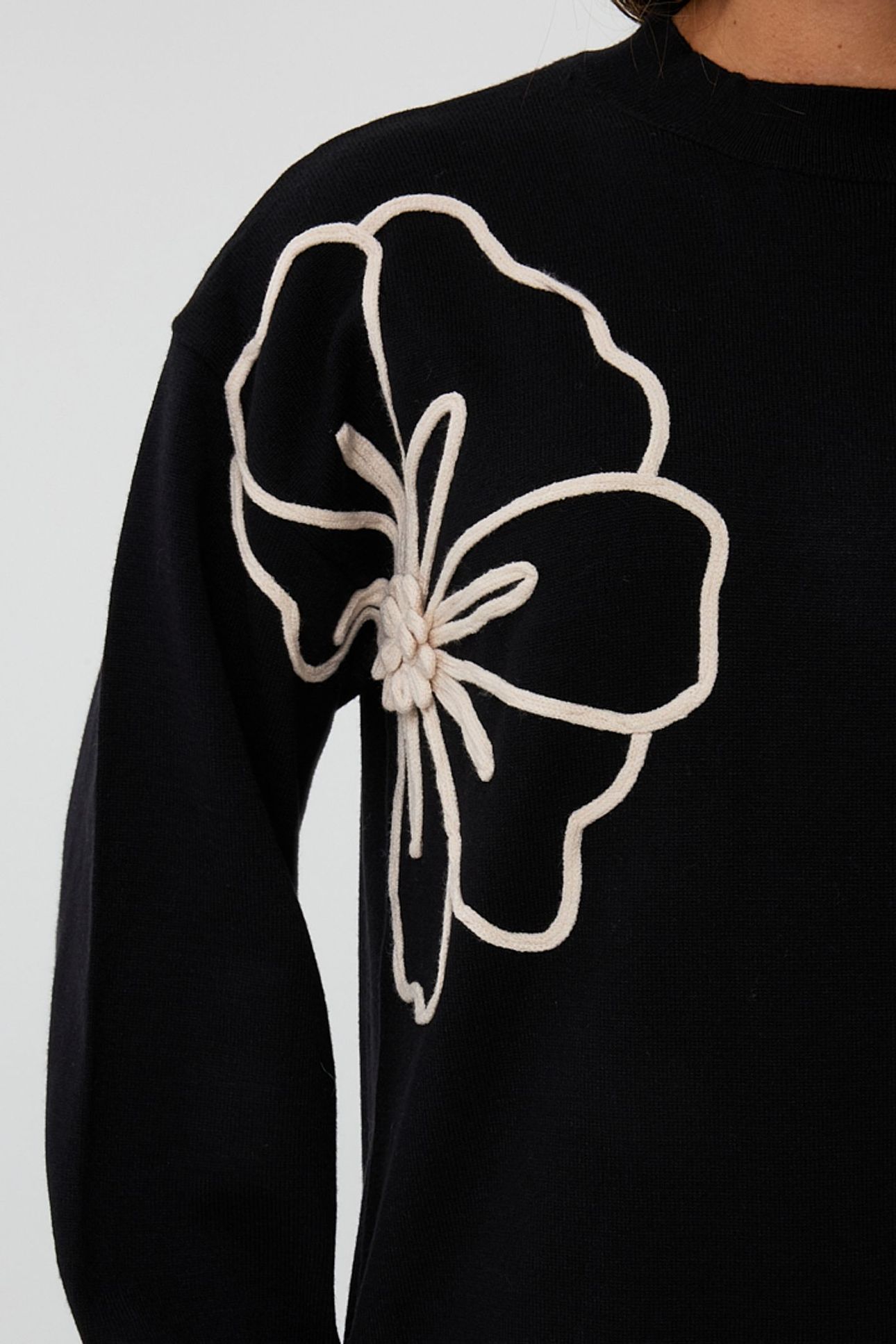 DRESS TAPE FLOWER PATCH BLACK 8