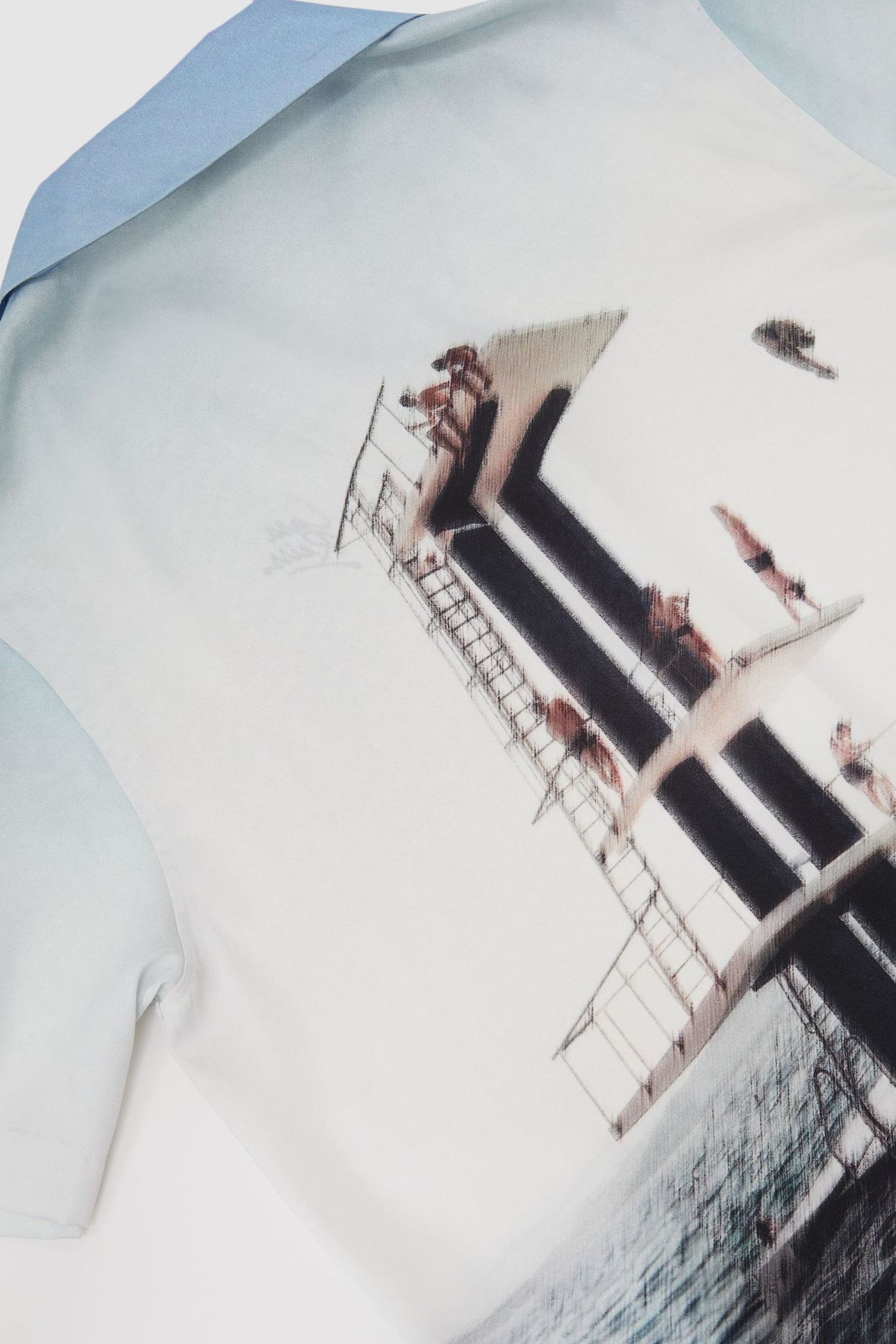 SS DIVE LANDSCAPE PRINT SOFT BLUE 6