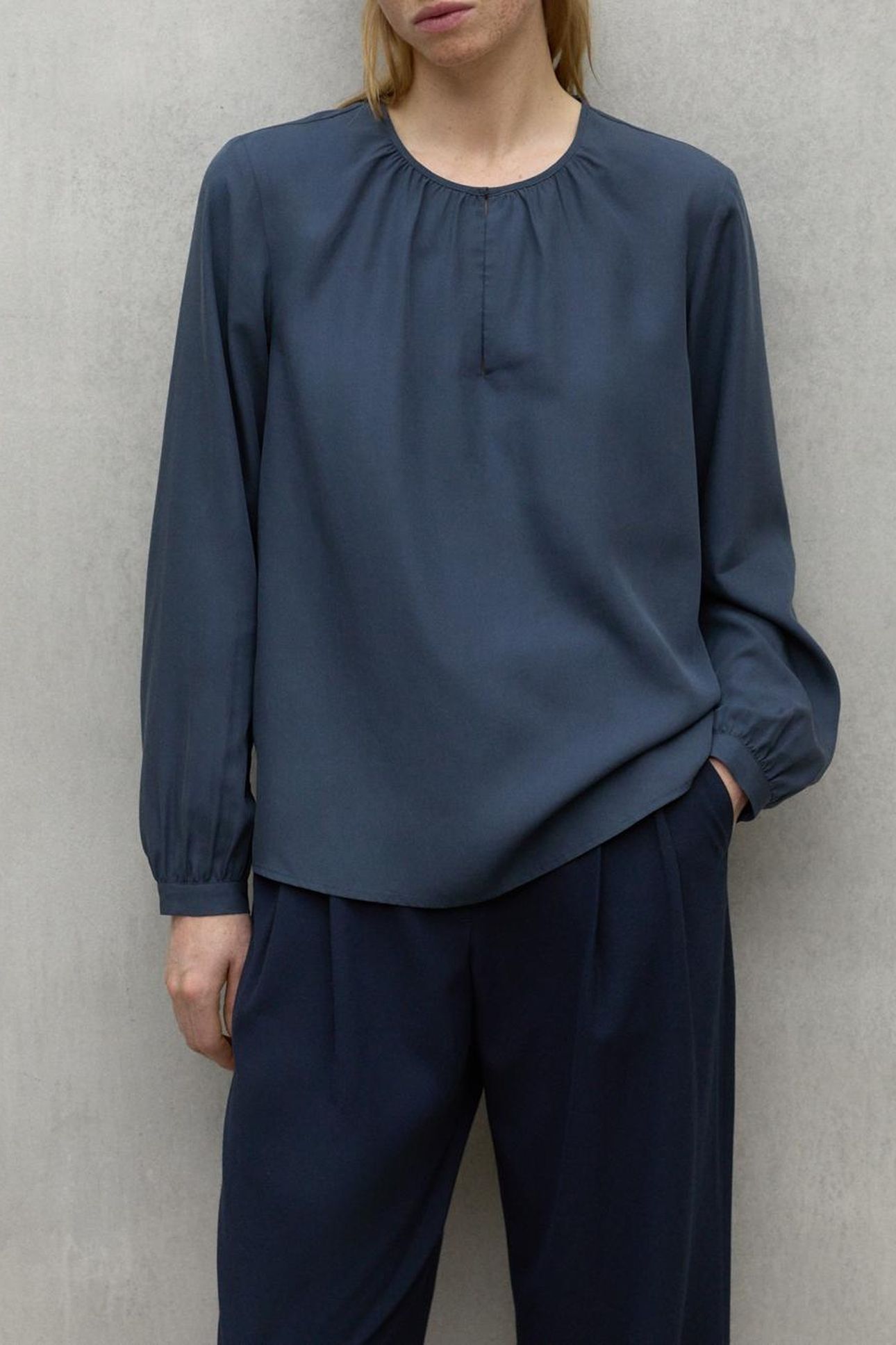 ALMAALF SHIRT DARK BLUE 1