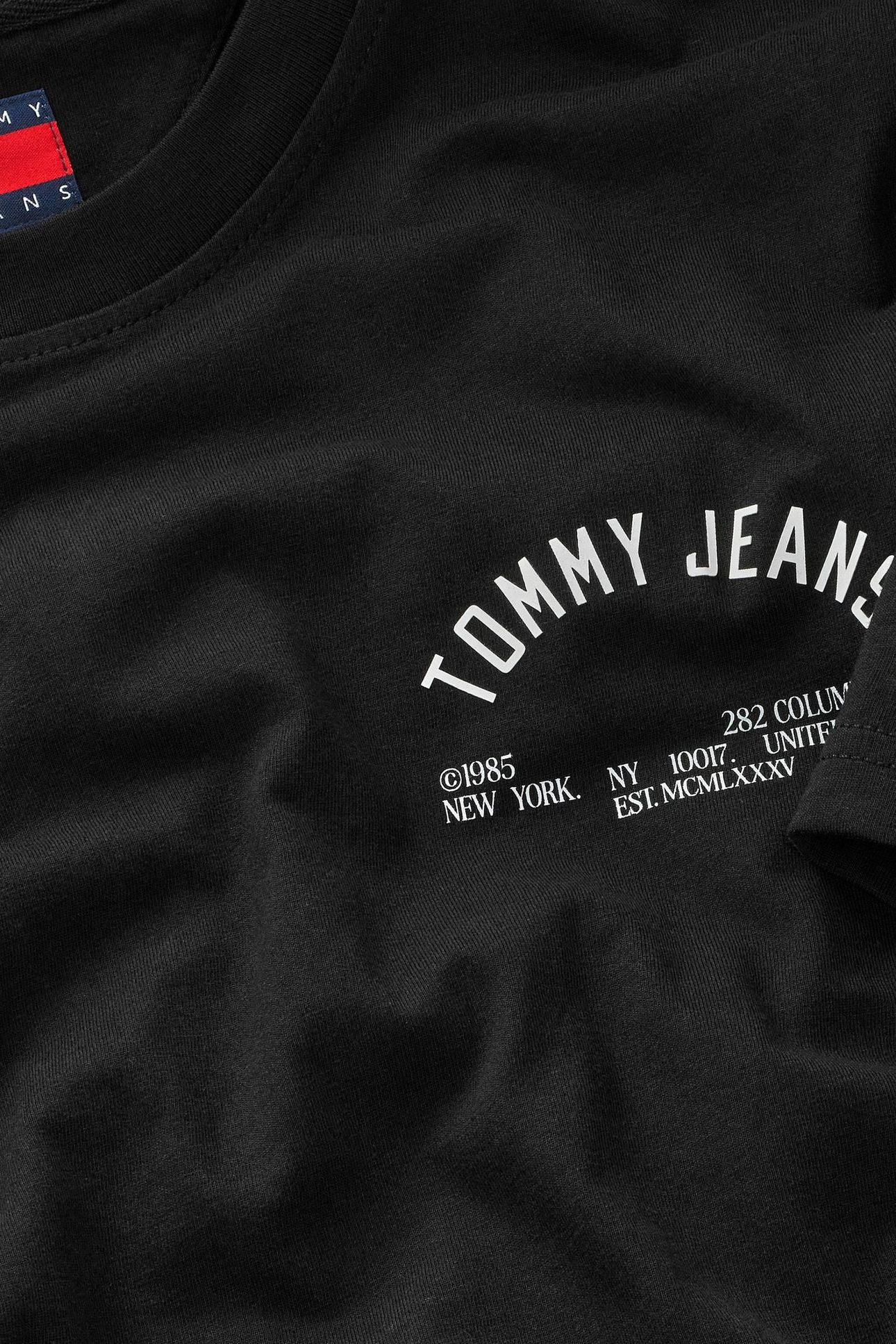 TJM RELAXED BOROUGHS TEE BLACK 5