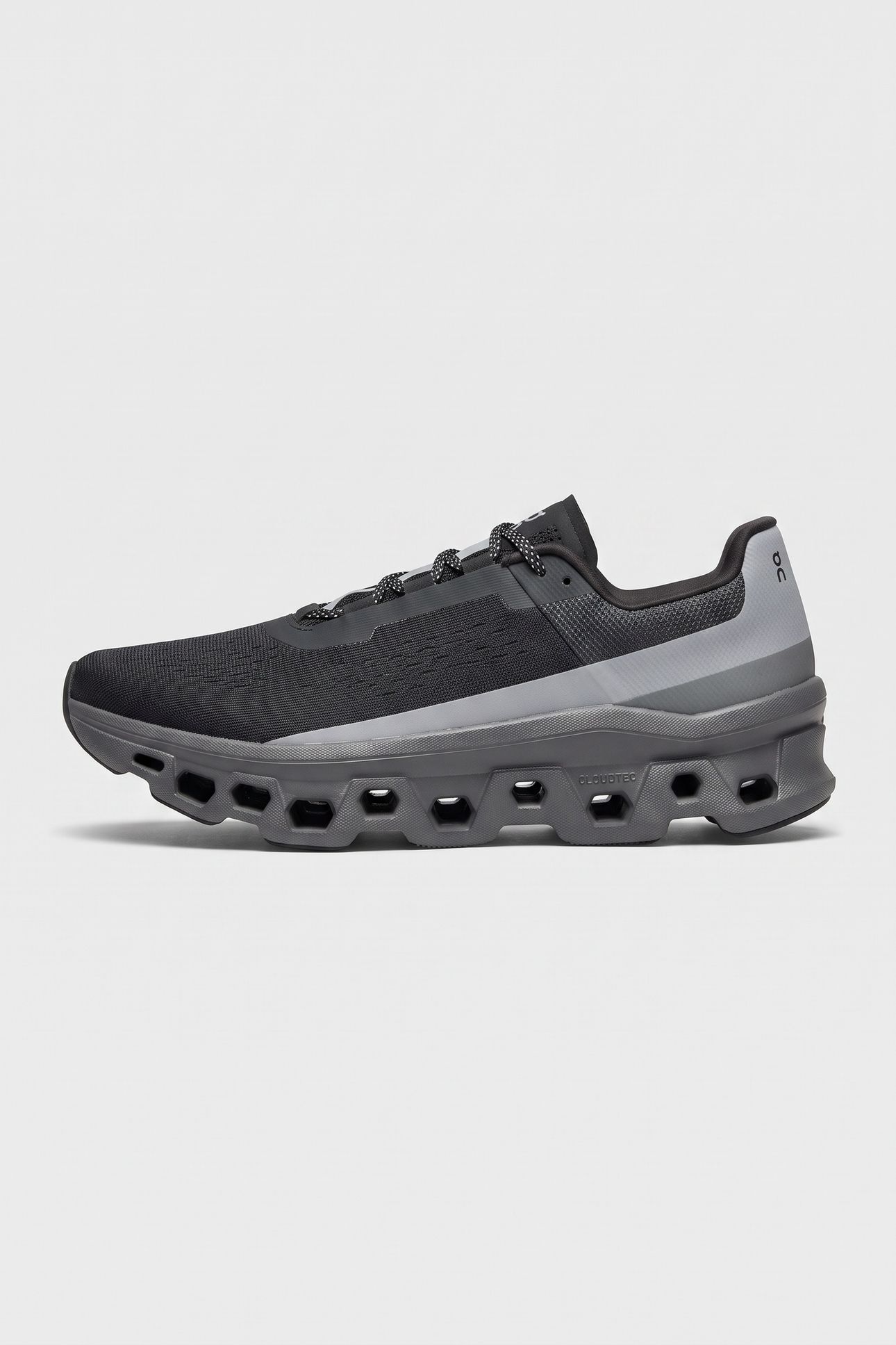 CLOUDMONSTER LUMOS 1 BLACK 2
