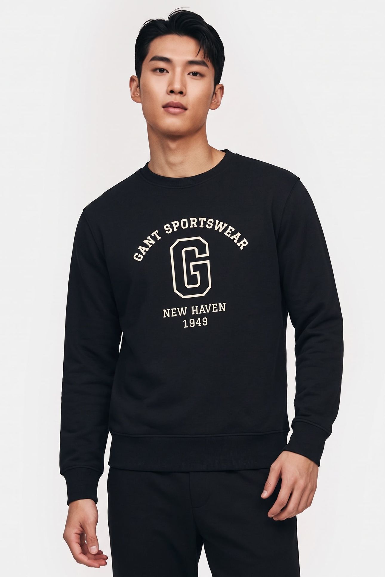 GRAPHIC CREW NECK BLACK 1