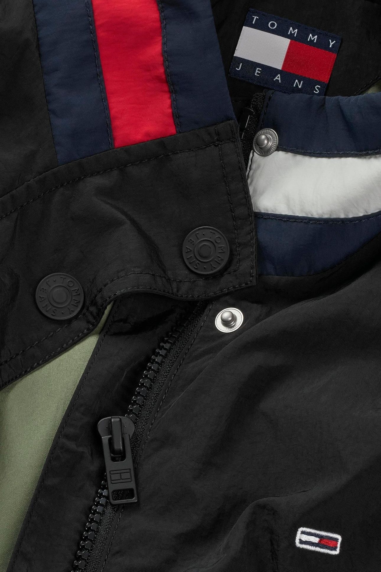TJW ESSENTIAL JACKET BLACK 4