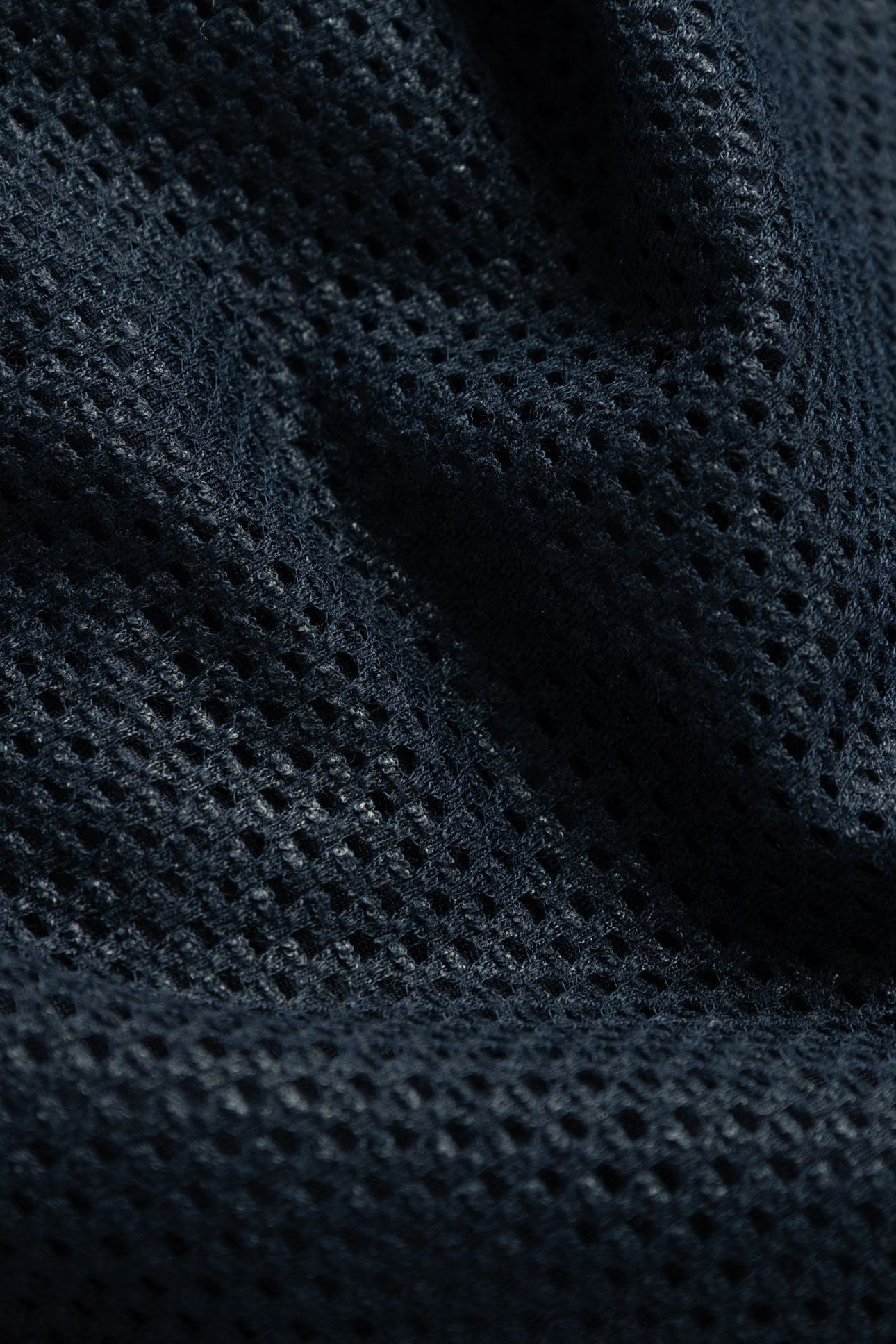 NAVY EMBOSSED MESH T-SHIRT 7