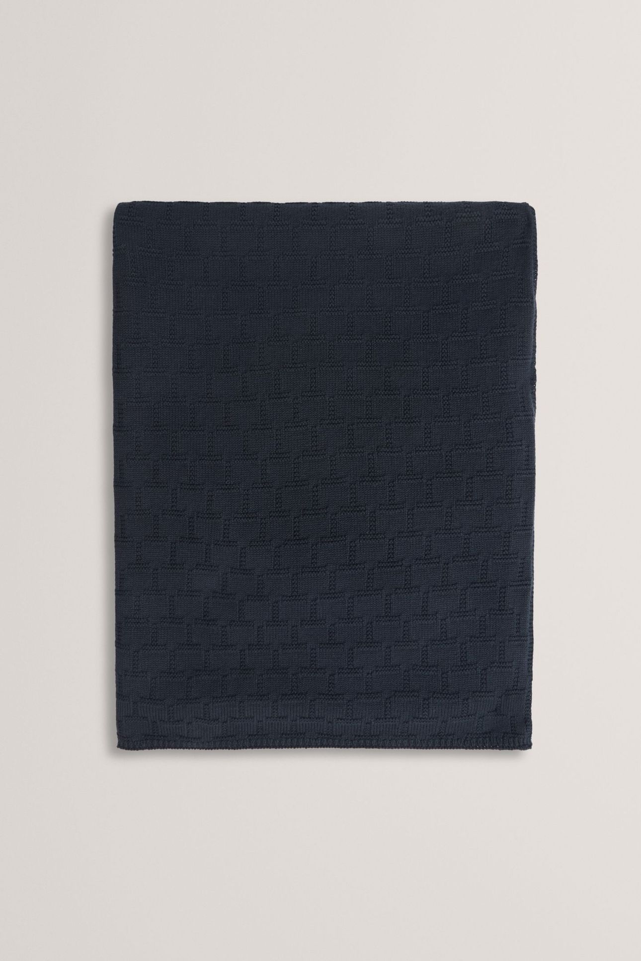 REPEAT KNIT SCARF NAVY 2