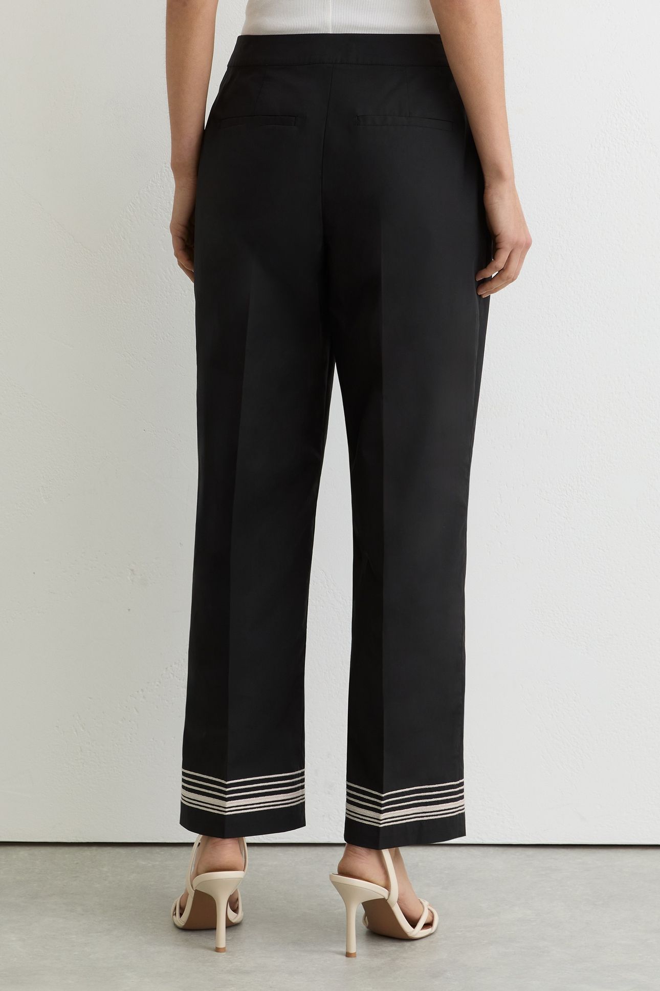 TAPER TROUSER WITH STRIPE DETAIL BLACK/IVORY 4