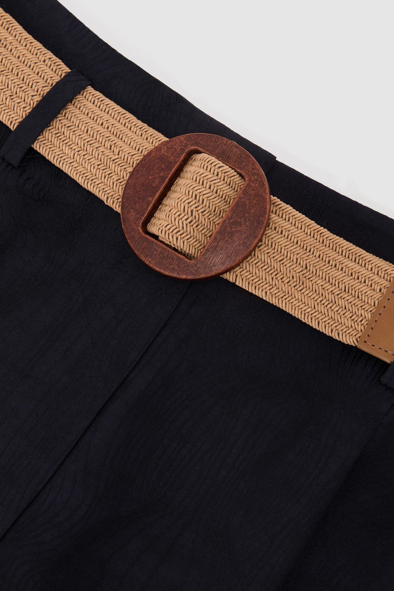BELTED SHORT NAVY 6
