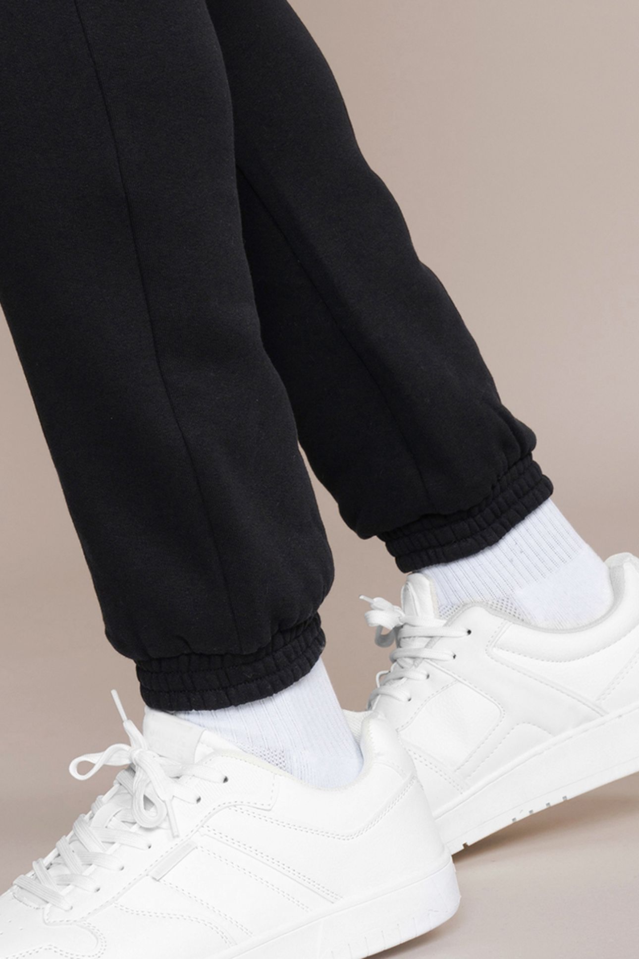 SLIM SWEAT PANTS BLACK 3