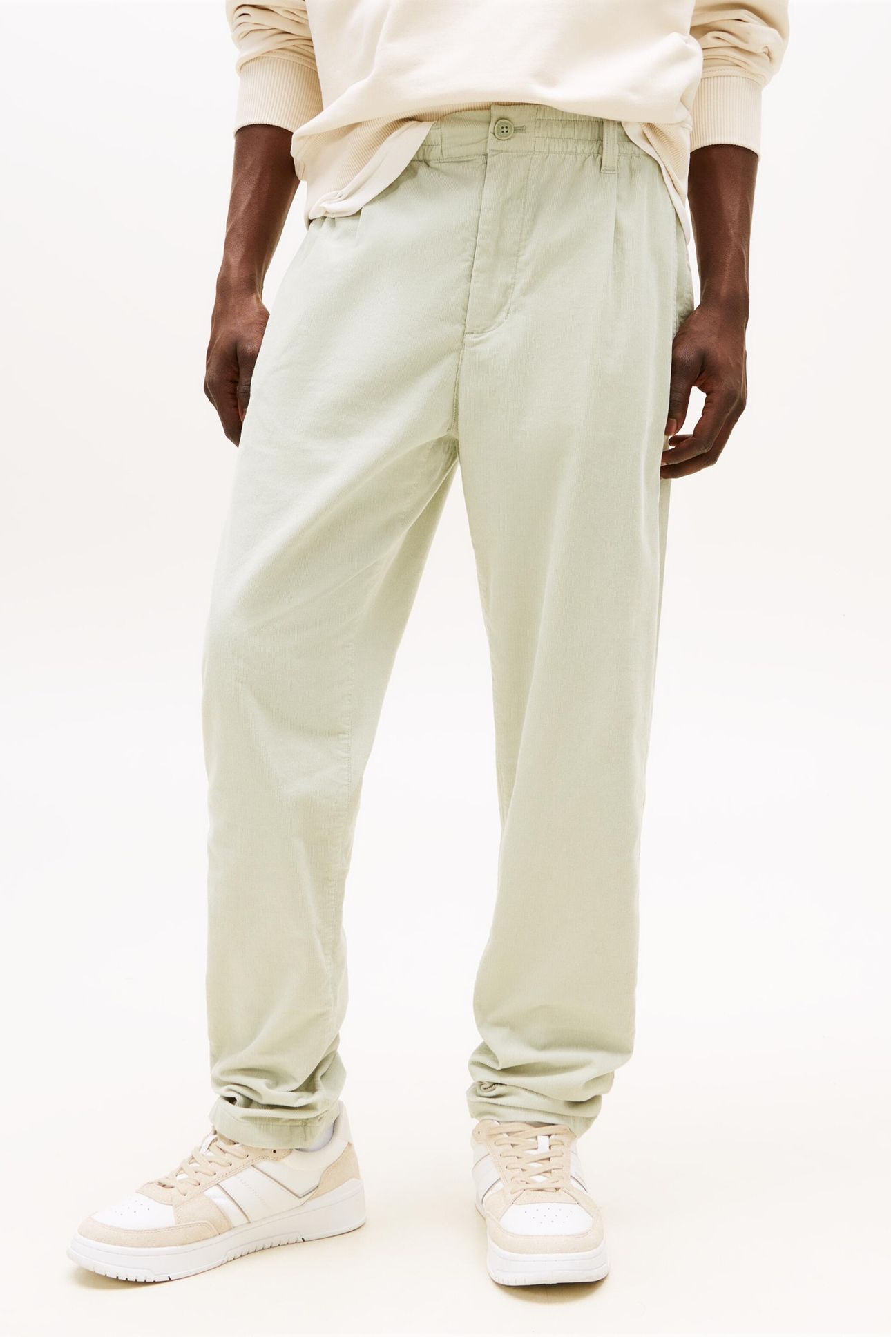 TJM ISAAC LIGHT CORD MISTY SAGE 1