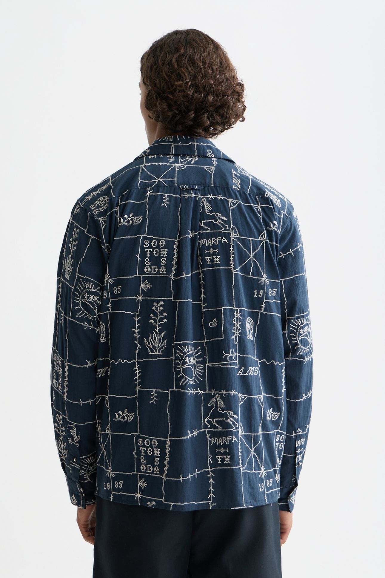 ALLOVER EMBROIDERED SHIRT BLACK 2