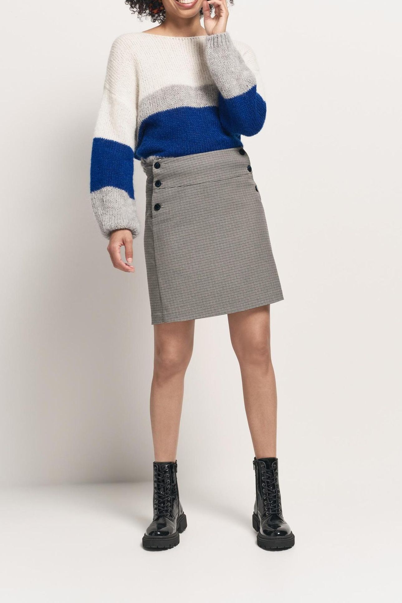 JUJU - BLUE FOOTSTONE SUIT SKIRT 3