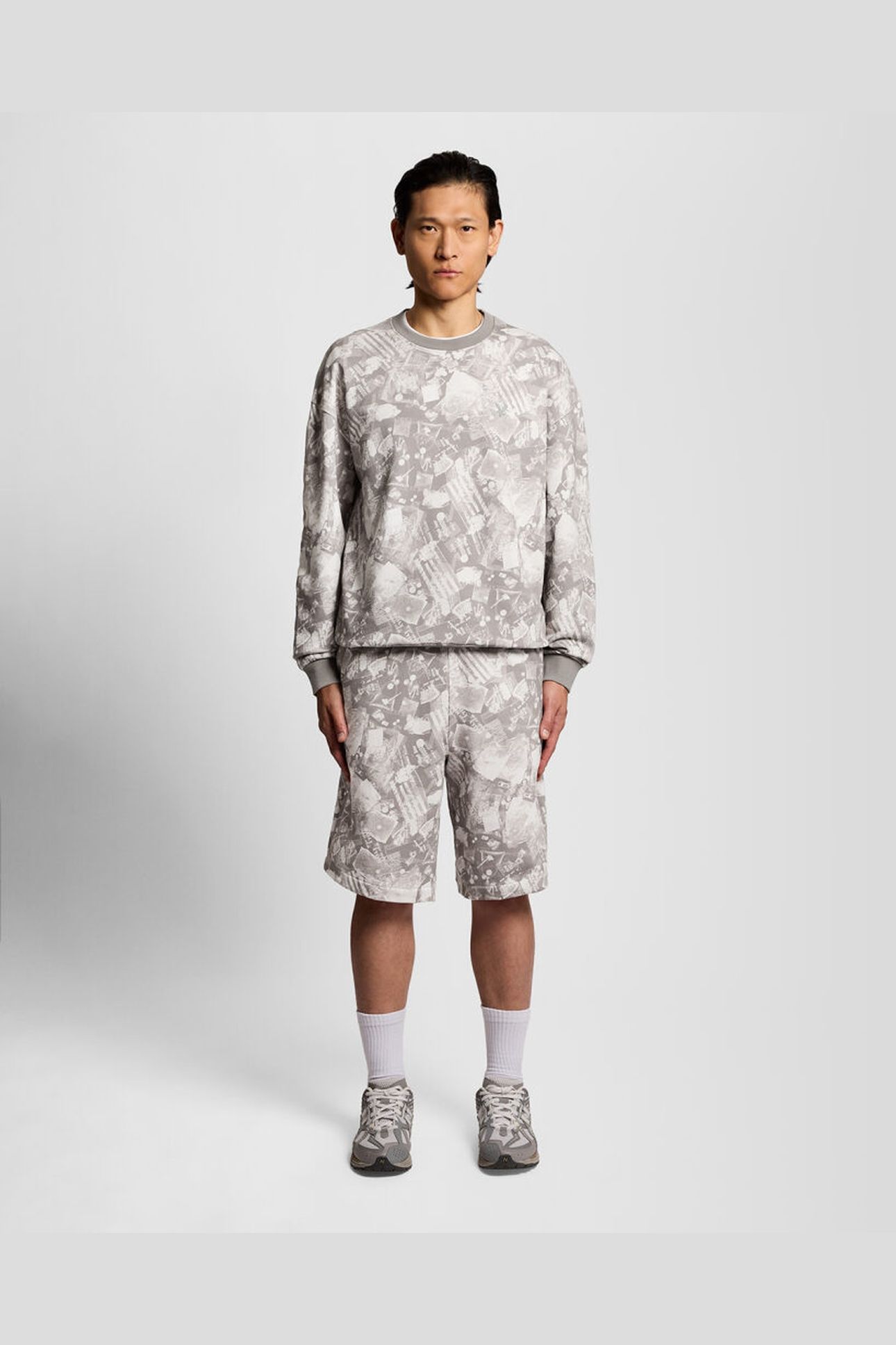 INDUSTRIAL PRINT SWEATSHIRT COLD GREY 3