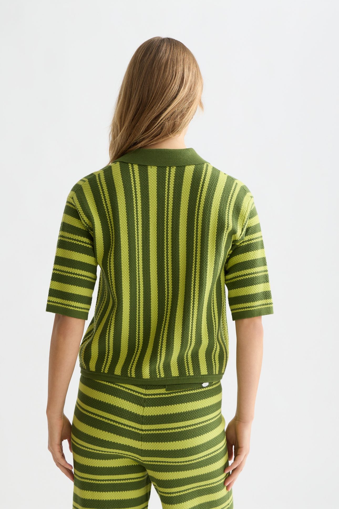TEXTURED VERTICAL STRIPE KNITTED TEE GARDEN GREEN 2