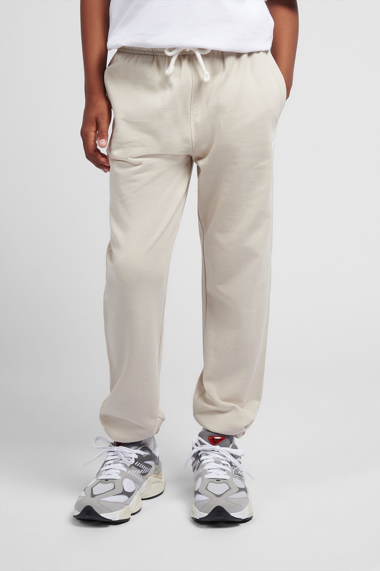 GRADE BOYS FRENCH TERRY SMALL LOGO JOGGER TIMBER 1