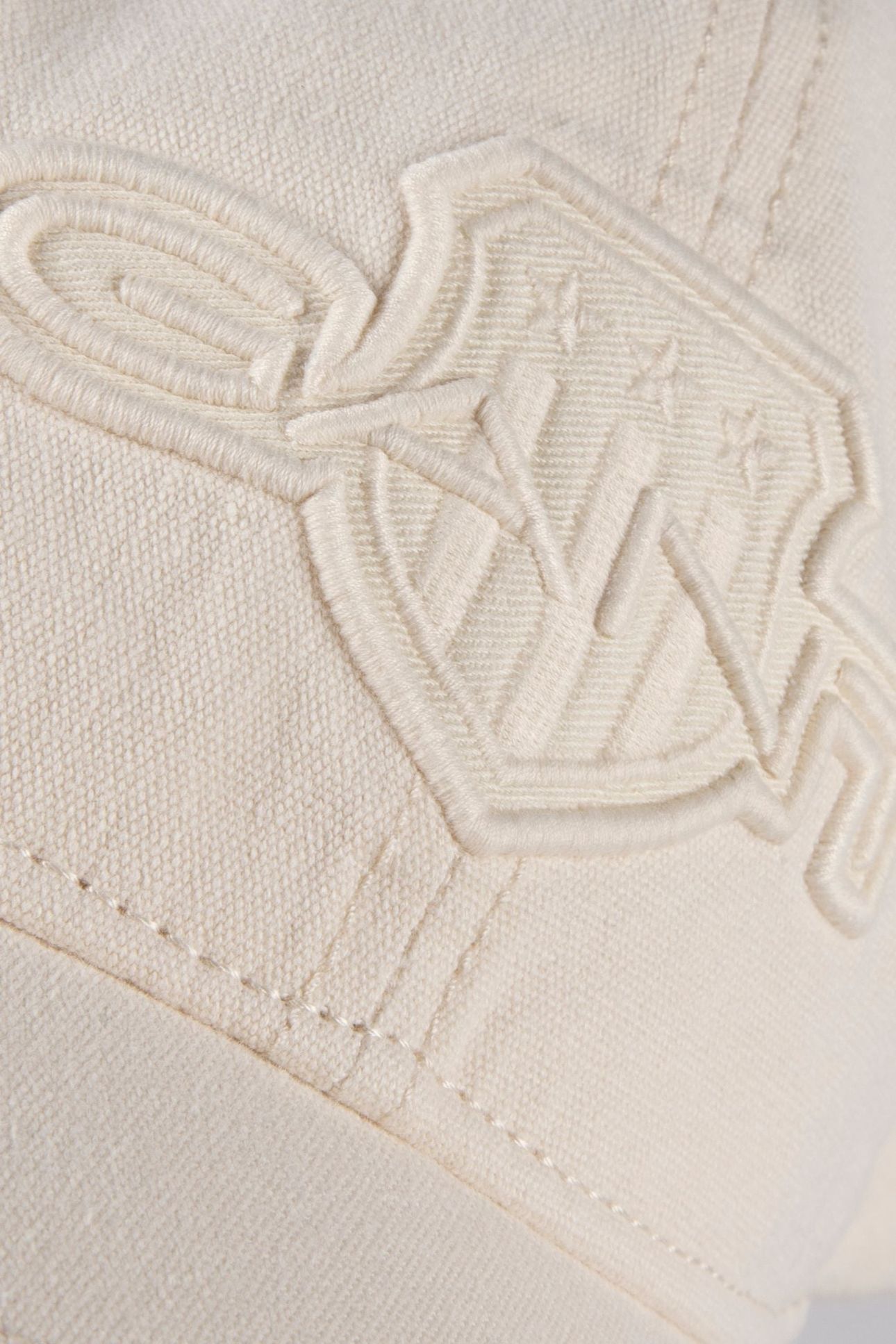 TONAL ARCHIVE SHIELD CAP CREAM 4